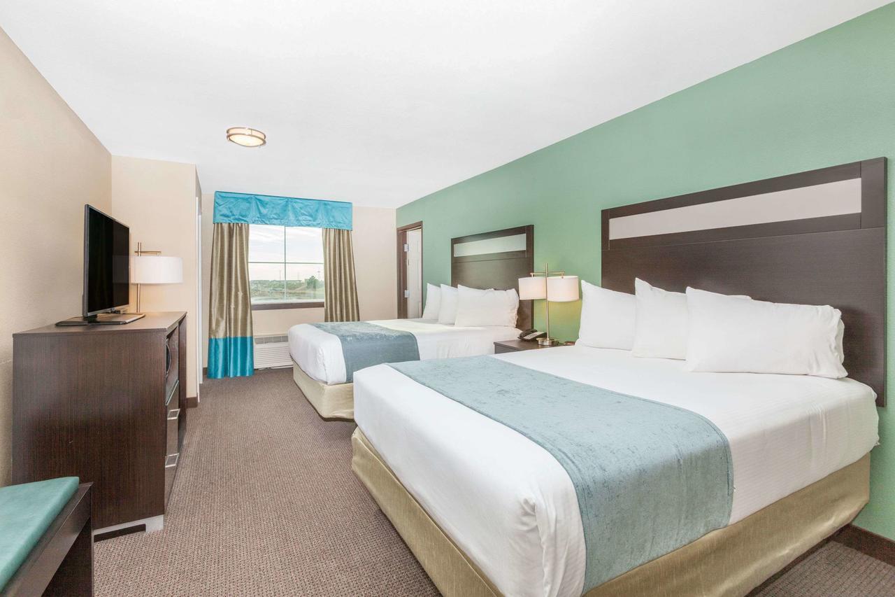 Baymont By Wyndham Midland Center Hotell Eksteriør bilde